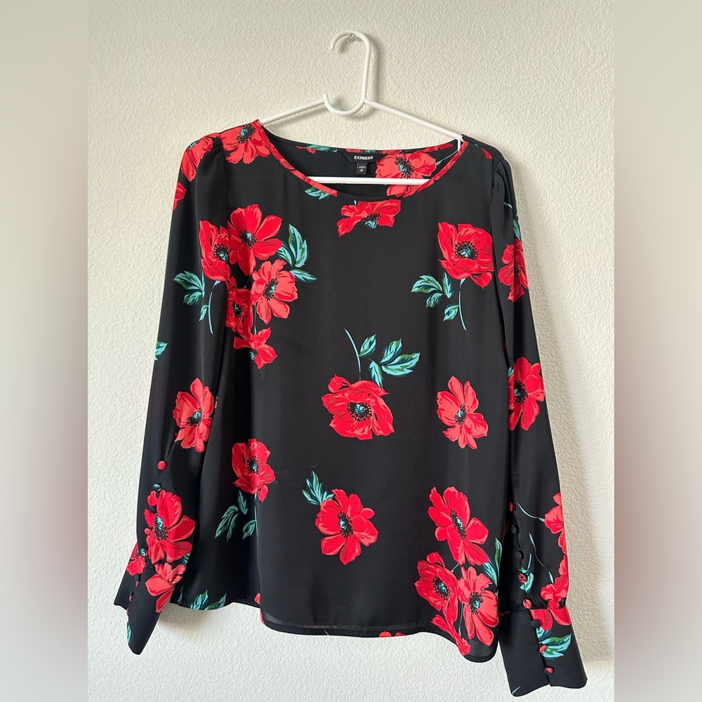 Express Boxy Black and Red Long Sleeve Blouse